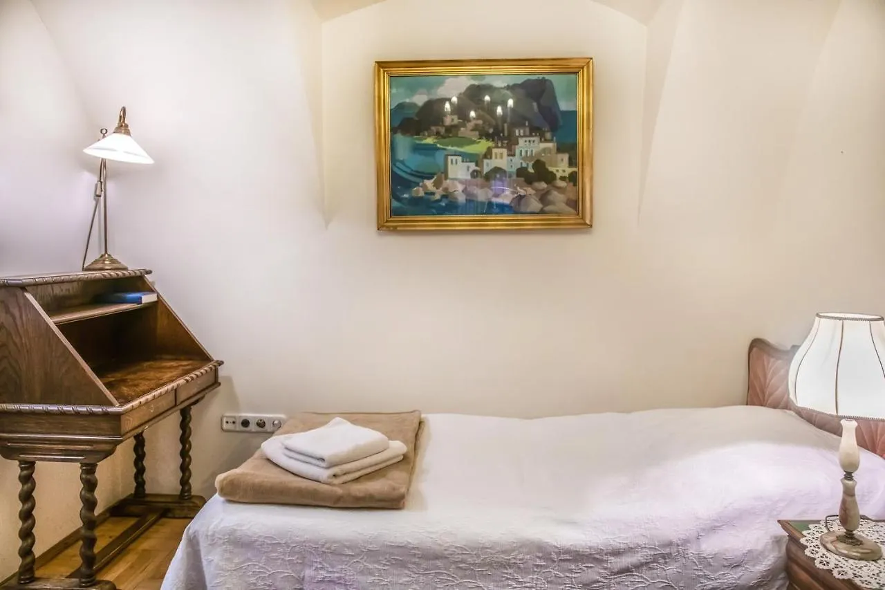 Bed & Breakfast Academy Pension Budapest