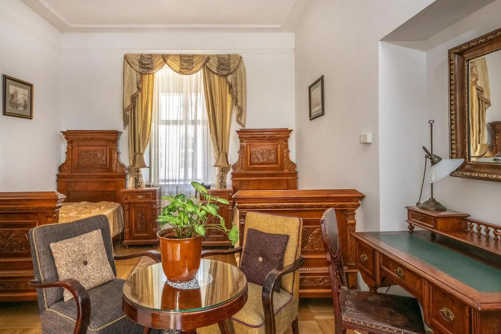 Academy Pension Budapest Bed & Breakfast