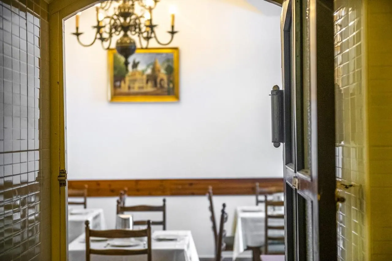 Bed & Breakfast Academy Pension Budapest Hungary